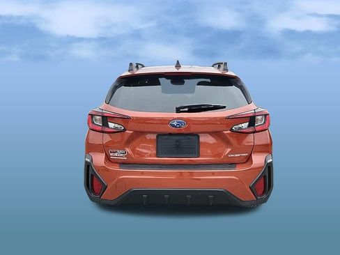 Used 2024 Subaru Crosstrek 2.5i Limited AWD/4WD image 6