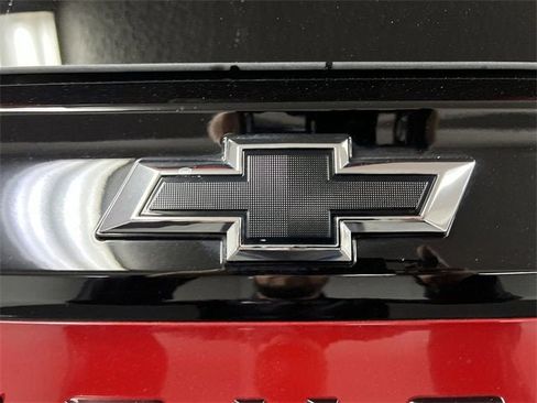 Certified 2025 Chevrolet Tahoe RST image 31