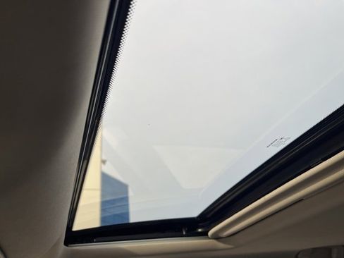 Used 2024 Nissan Altima 2.5 SR w/ SR Premium Package image 40