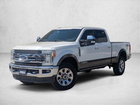 Used 2017 Ford F250 King Ranch w/ King Ranch Ultimate Package image 27