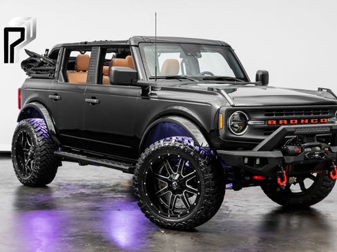 Used 2023 Ford Bronco Big Bend image 1