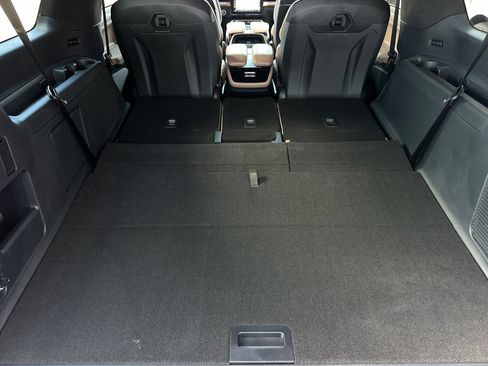New 2026 Lincoln Navigator L Black Label AWD/4WD image 16
