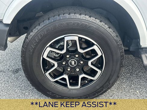 Certified 2025 Ford Bronco Outer Banks AWD/4WD image 19