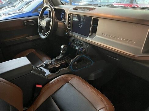 Used 2023 Ford Bronco Outer Banks image 34
