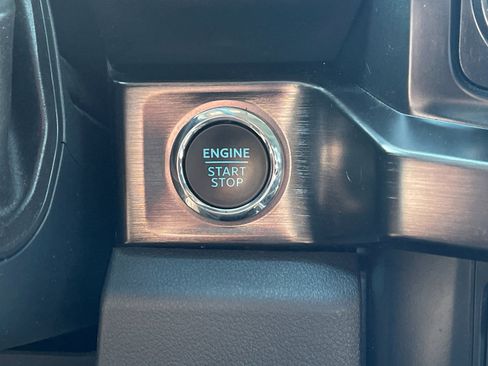 Used 2024 Ford F350 Lariat w/ Lariat Ultimate Package image 24