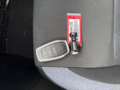 Used 2024 Nissan Versa SV w/ Trunk Package FWD image 17