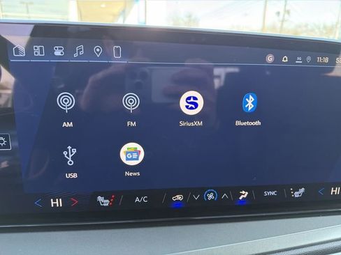 New 2026 Chevrolet Traverse LT w/ Midnight/Sport Edition image 17