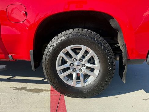 Used 2021 Chevrolet Silverado 1500 RST image 10