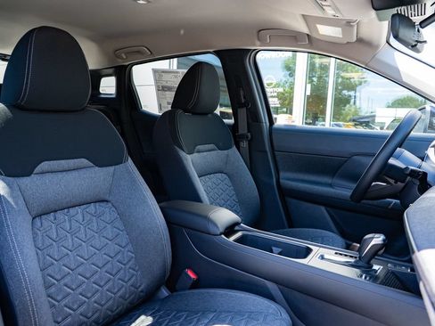 New 2026 Nissan Kicks SV AWD/4WD image 27