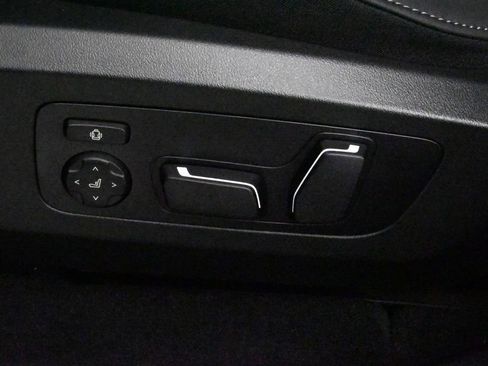 Used 2025 BMW X3 xDrive30i w/ Convenience Package image 27