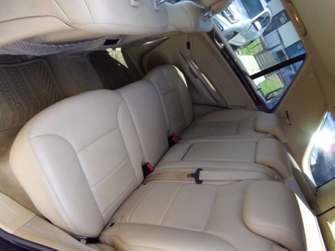 Used 2011 Mercedes-Benz ML 350 4MATIC image 11