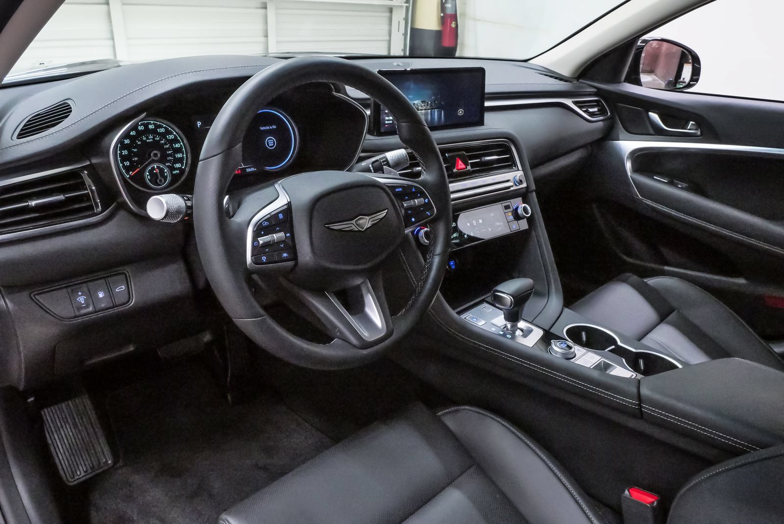 Certified 2026 Genesis G70 2.5T AWD/4WD image 2