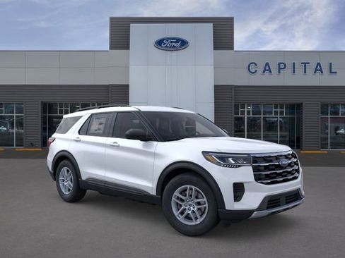 New 2026 Ford Explorer Active RWD image 7