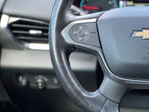 Used 2018 Chevrolet Traverse LT FWD image 35