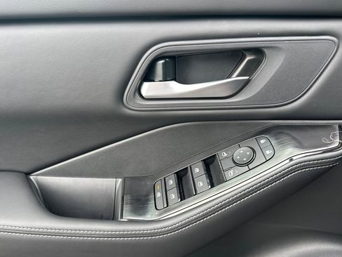 New 2026 Nissan Rogue SV image 11