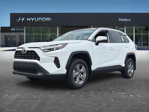 Used 2024 Toyota RAV4 XLE w/ Convenience Package FWD image 1