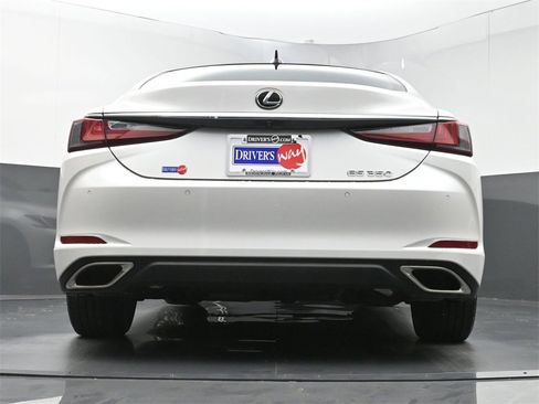 Used 2020 Lexus ES 350 Luxury image 31