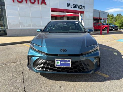 New 2026 Toyota Camry SE FWD image 10