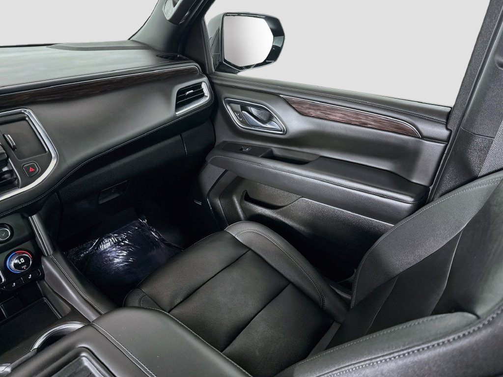 Used 2023 Chevrolet Tahoe Z71 w/ Z71 Off-Road Package AWD/4WD image 24