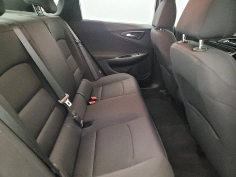 Used 2022 Chevrolet Malibu LS FWD image 19