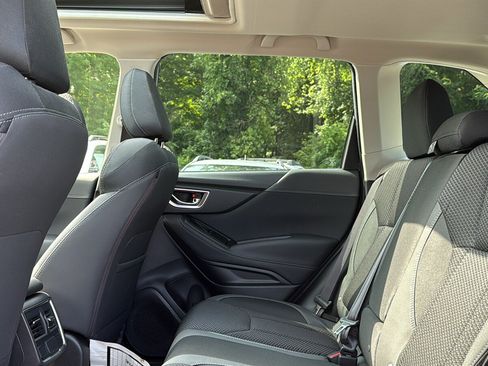 Certified 2023 Subaru Forester Premium AWD/4WD image 22