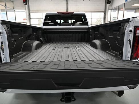 New 2026 GMC Sierra 3500 Denali w/ Denali Reserve Package image 7