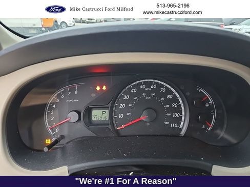 Used 2012 Toyota Sienna LE image 5