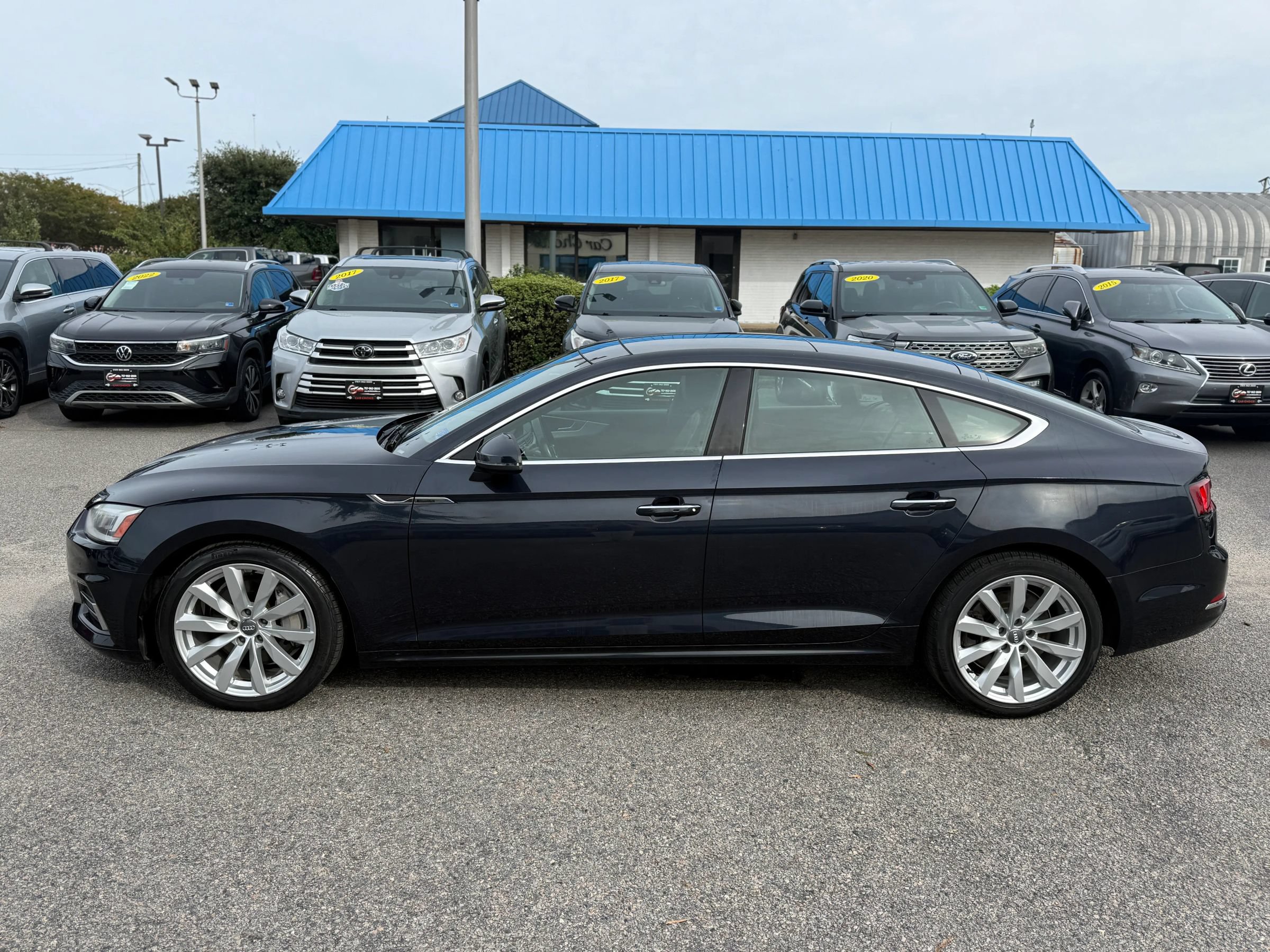 Used 2018 Audi A5 2.0T Premium Plus w/ Premium Plus AWD/4WD image 3