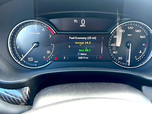 Used 2023 Cadillac XT4 Sport FWD image 7