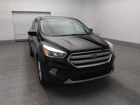 Used 2017 Ford Escape SE FWD image 14
