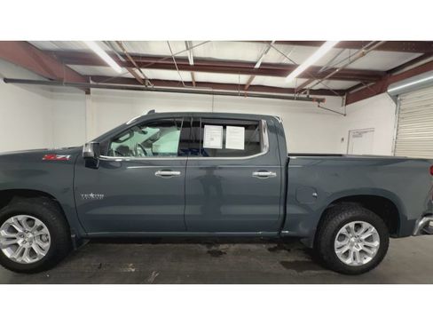 Certified 2025 Chevrolet Silverado 1500 LTZ w/ LTZ Premium Texas Edition AWD/4WD image 5