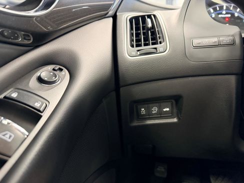 Used 2018 INFINITI Q50 Pure image 32