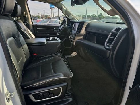 Used 2022 RAM 1500 Laramie AWD/4WD image 21