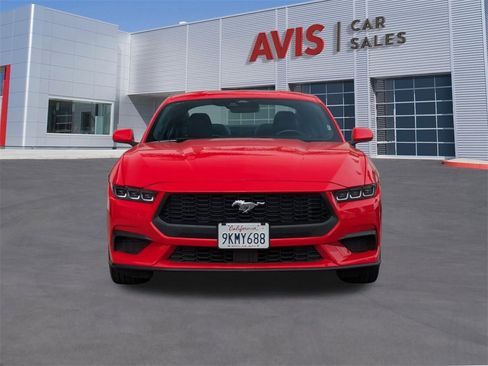 Used 2024 Ford Mustang Premium image 2