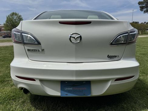Used 2012 MAZDA MAZDA3 i Touring image 12
