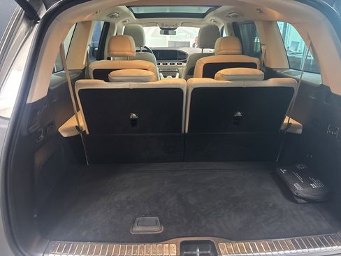 Used 2021 Mercedes-Benz GLS 580 GLS 580 image 5