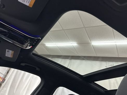 Used 2026 Mercedes-Benz GLC 300 4MATIC image 19