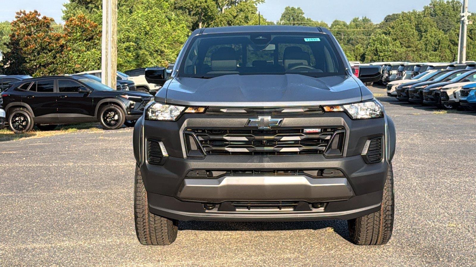 New 2026 Chevrolet Colorado Trail Boss AWD/4WD image 2