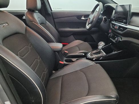 Used 2023 Kia Forte GT-Line image 21