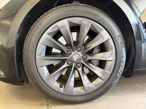 Used 2019 Tesla Model S Long Range AWD/4WD image 15