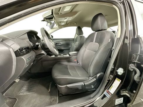 Used 2023 Nissan Sentra SV FWD image 17