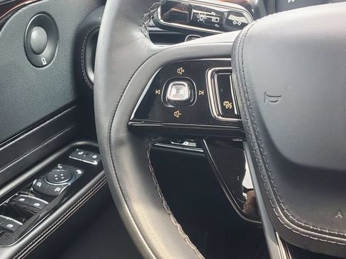 Used 2024 Lincoln Aviator Reserve w/ Jet Package AWD/4WD image 15