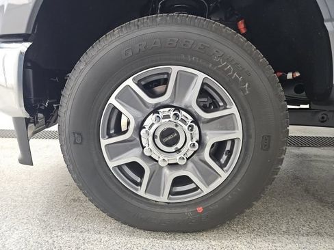Used 2026 Ford F350 Lariat AWD/4WD image 7