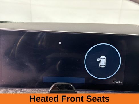 Used 2025 Hyundai Santa Fe Limited FWD image 15