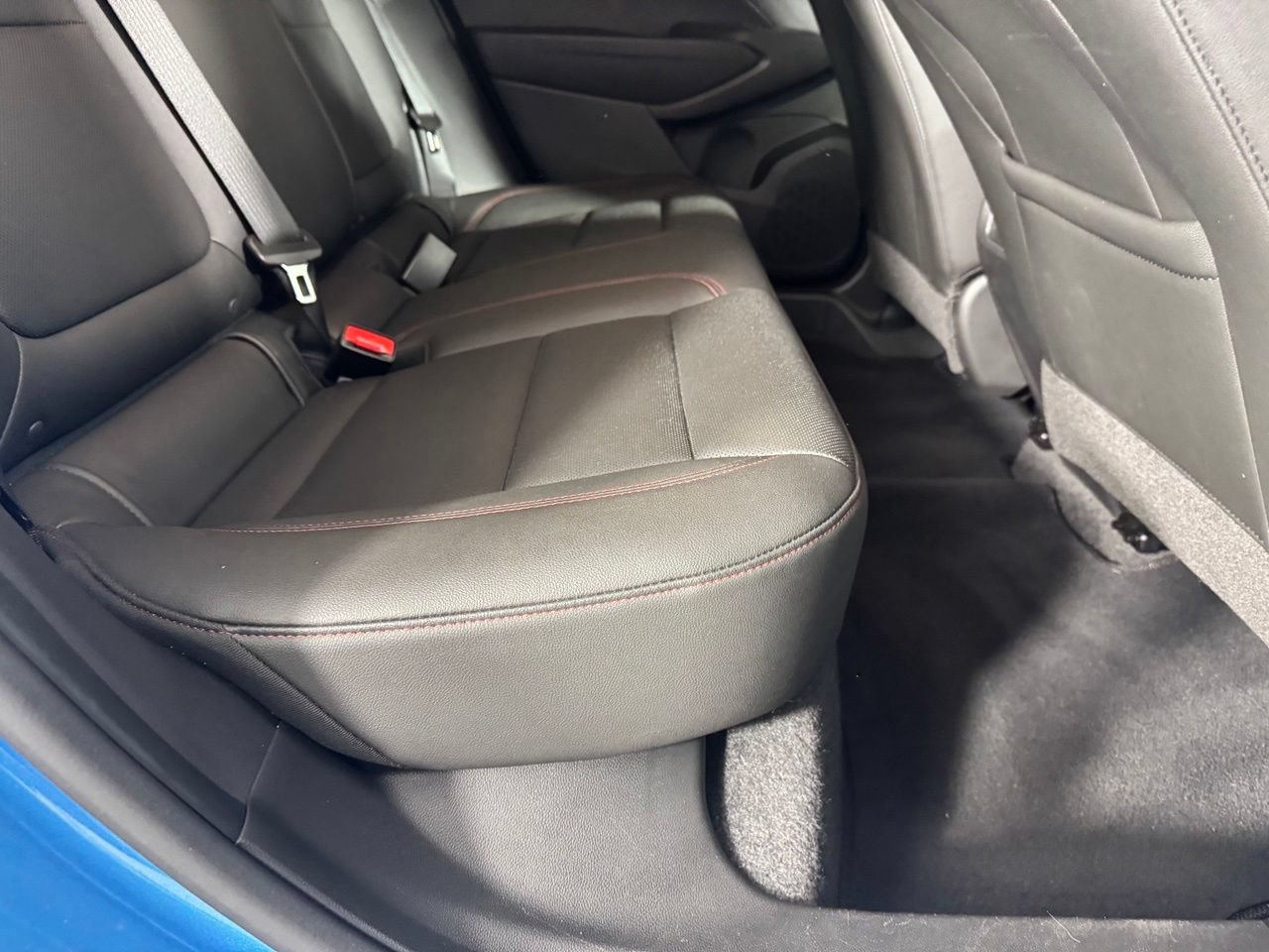 Used 2025 Chevrolet Trax RS w/ Driver Confidence Package FWD image 31