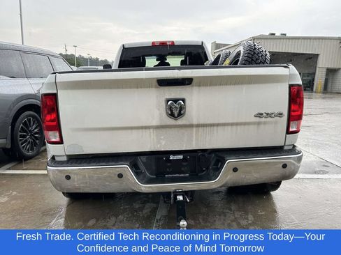Used 2016 RAM 3500 Tradesman w/ Chrome Appearance Group AWD/4WD image 4