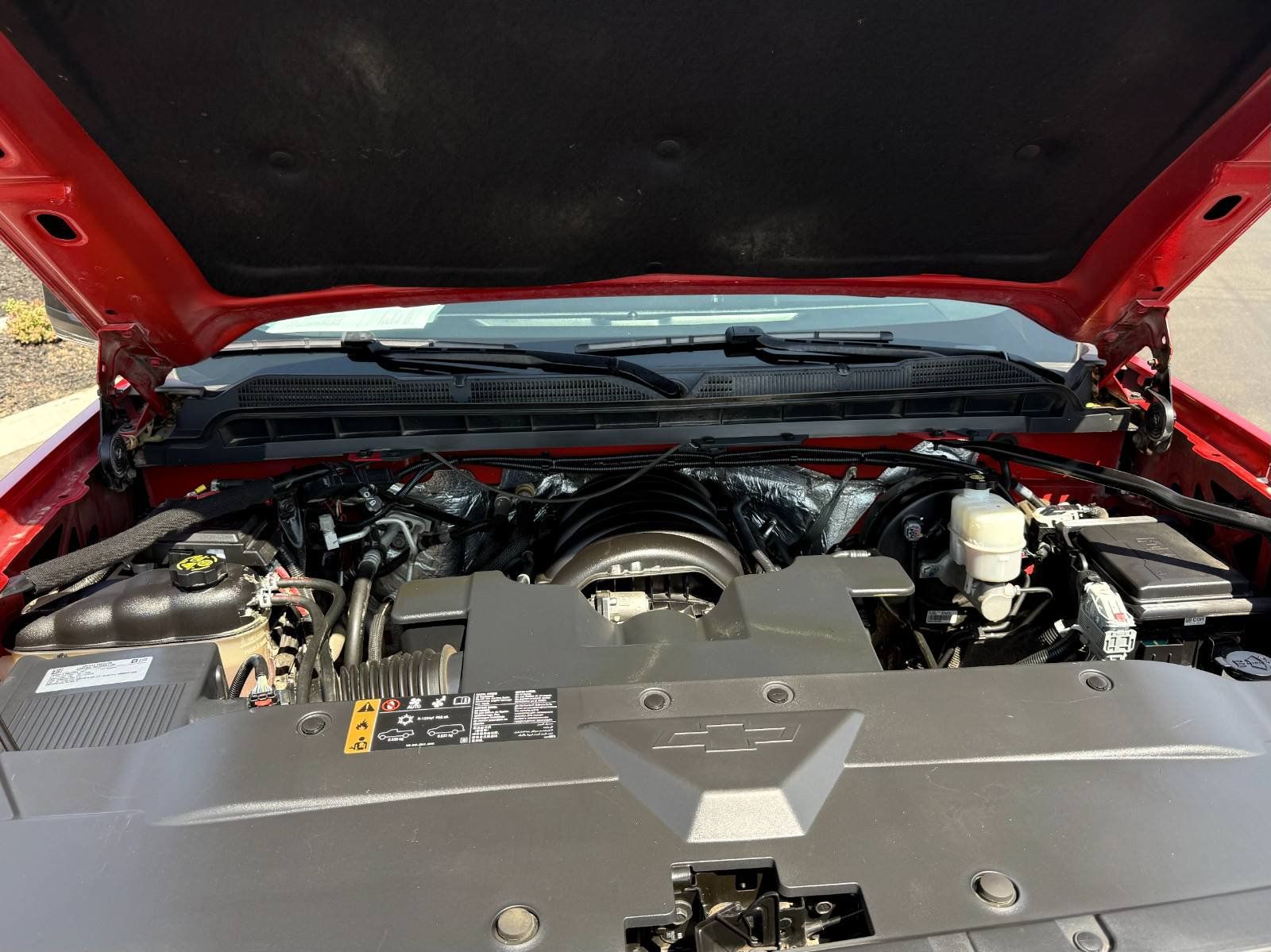 Used 2017 Chevrolet Silverado 1500 LT AWD/4WD image 37
