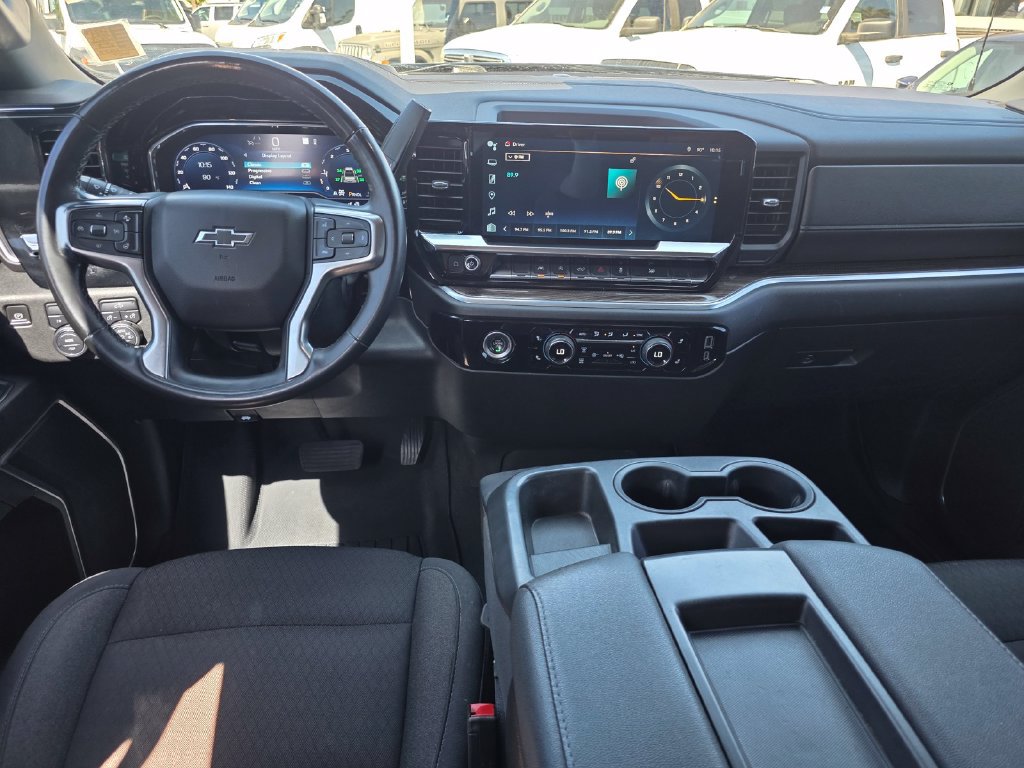 Used 2023 Chevrolet Silverado 1500 RST AWD/4WD image 17
