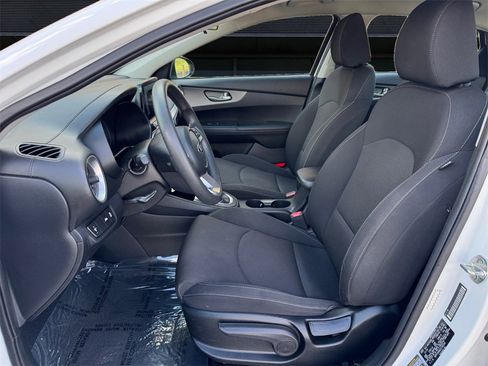 Used 2020 Kia Forte LXS image 14