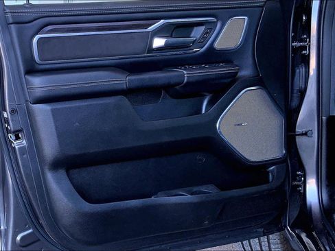 Used 2025 RAM 1500 Laramie w/ Night Edition image 21